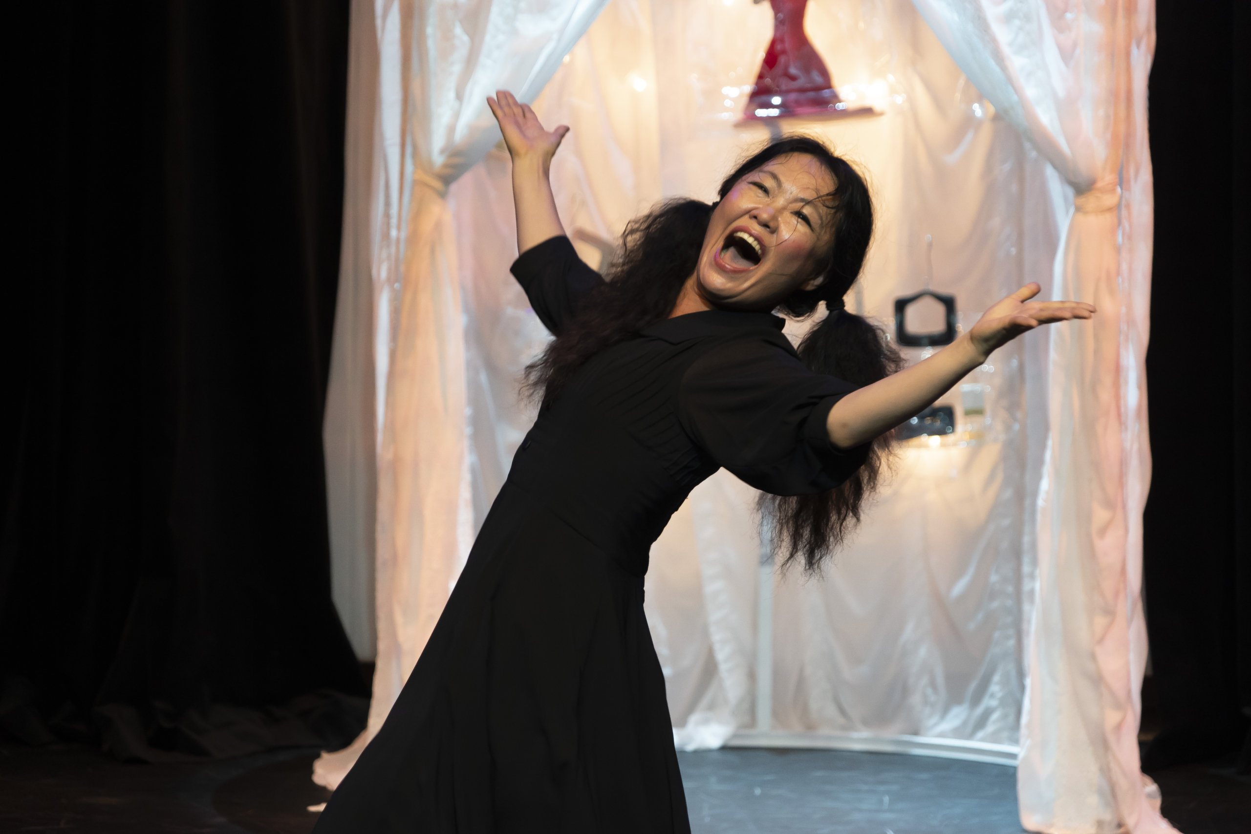 DOMO_The Maids photo4